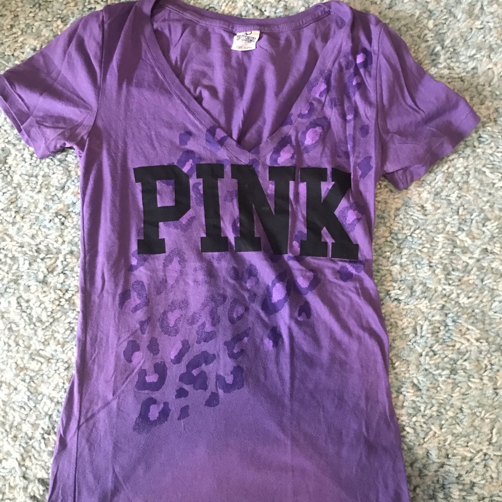 VS PINK T SHIRT